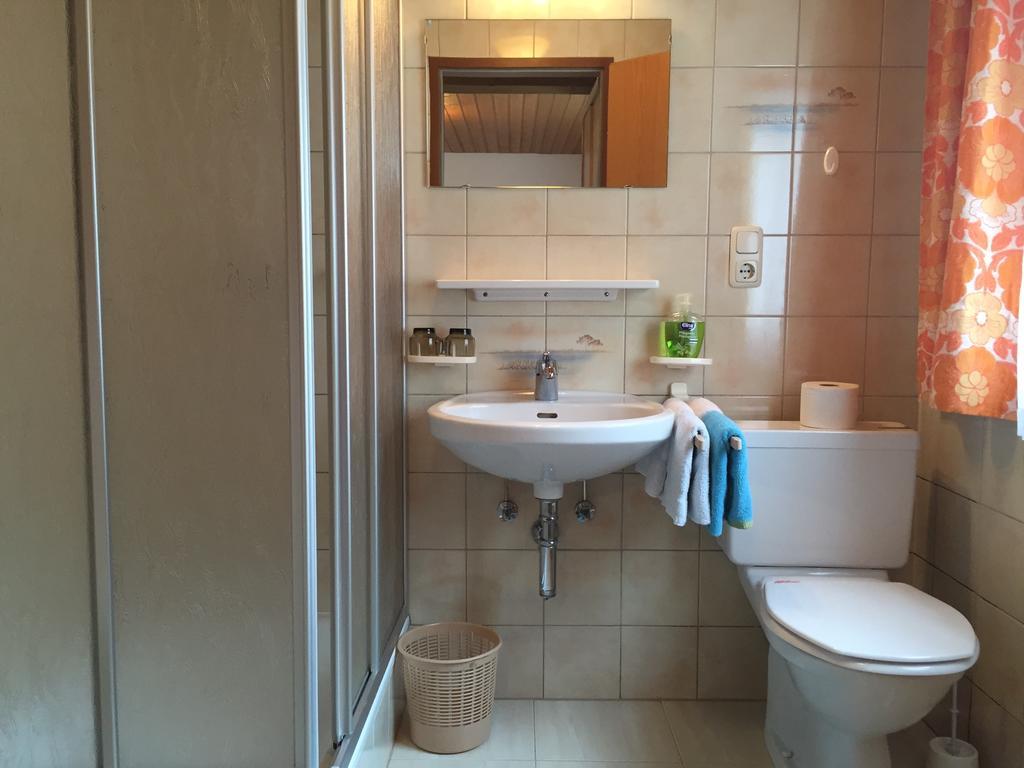 Haus-Nummer 355 Bei Renate & Roland Pfunds Kültér fotó