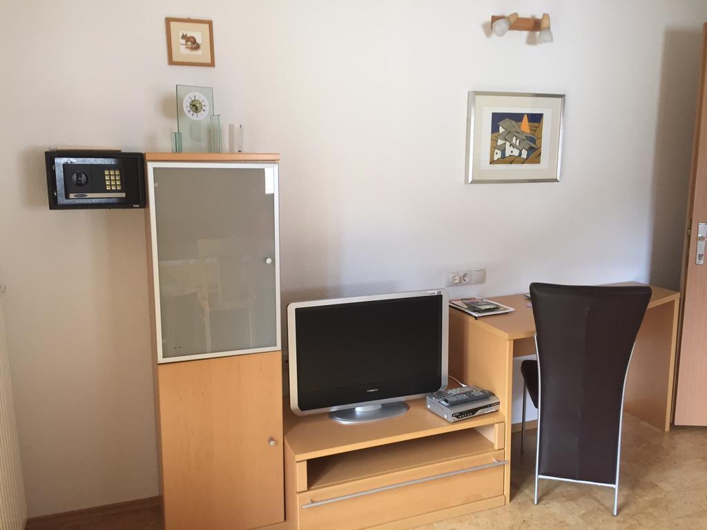 Haus-Nummer 355 Bei Renate & Roland Pfunds Kültér fotó