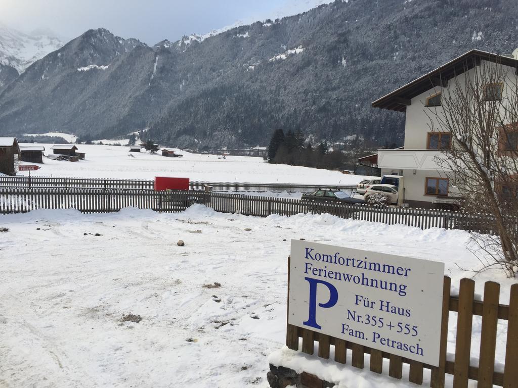 Haus-Nummer 355 Bei Renate & Roland Pfunds Kültér fotó