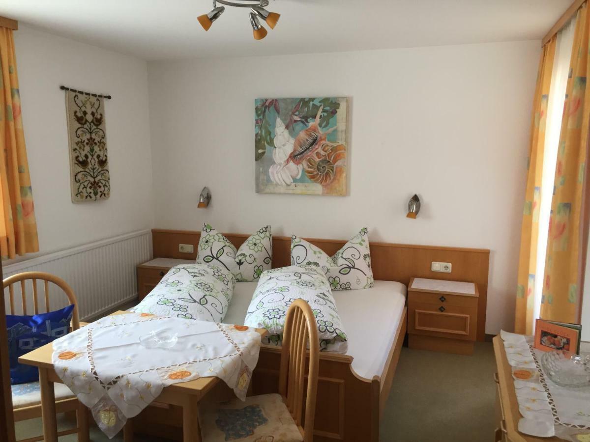 Haus-Nummer 355 Bei Renate & Roland Pfunds Kültér fotó
